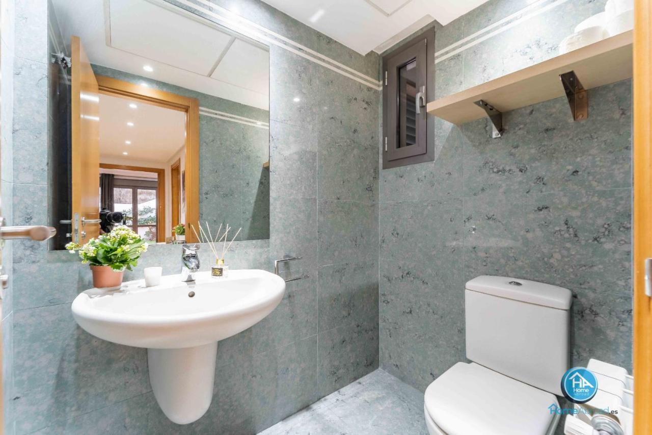 Super Deluxe Villa With Free Parking Madrid Center Buitenkant foto