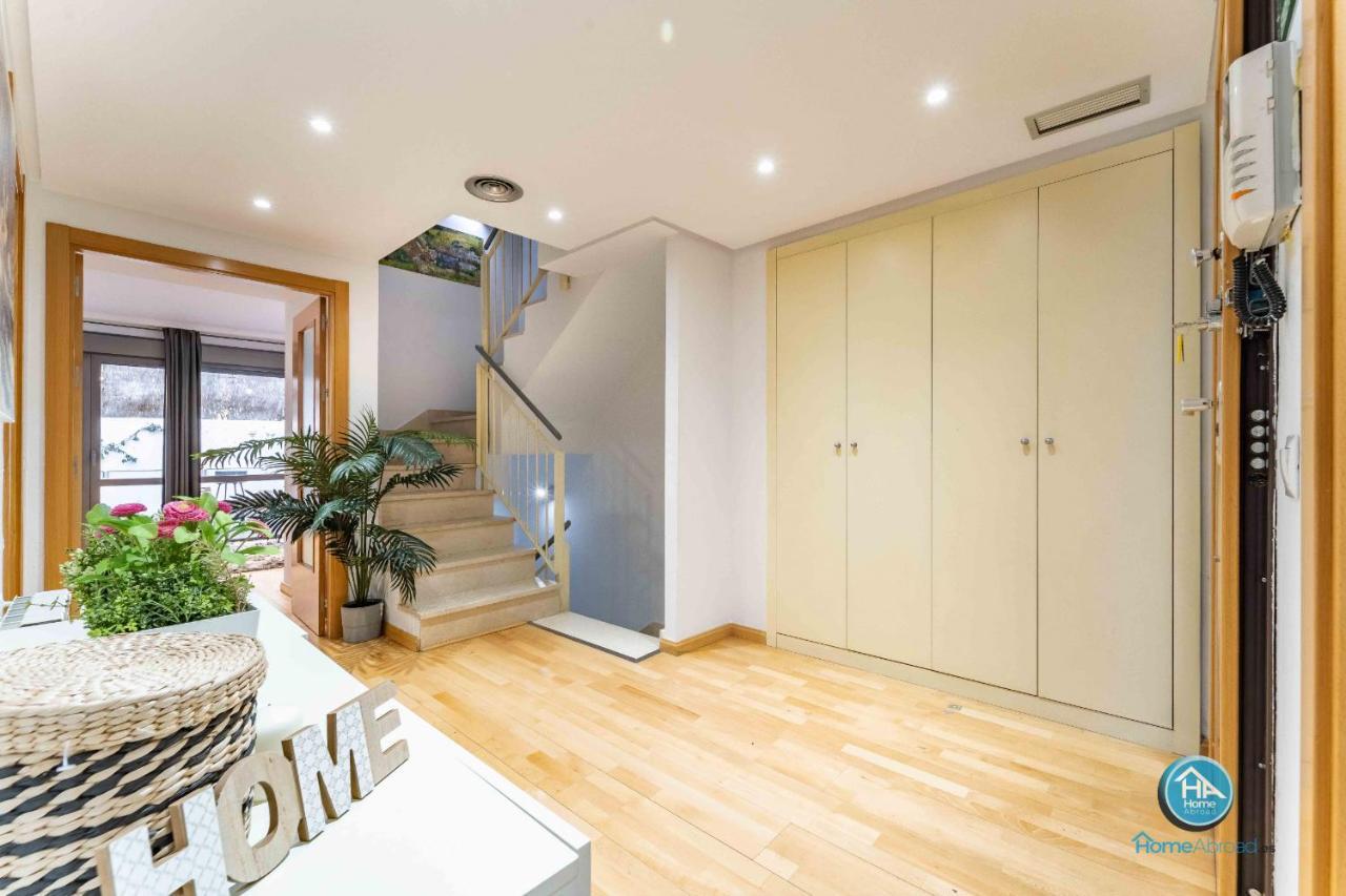 Super Deluxe Villa With Free Parking Madrid Center Buitenkant foto